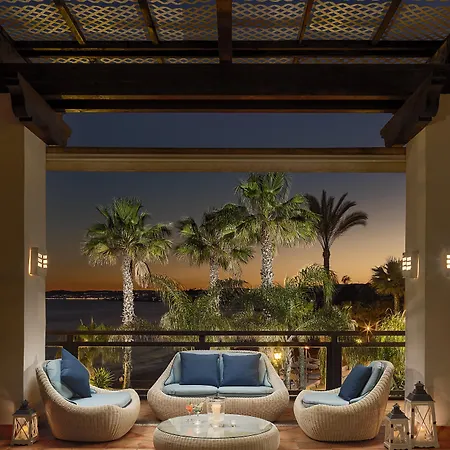 H10 Palace Hotel 4*
