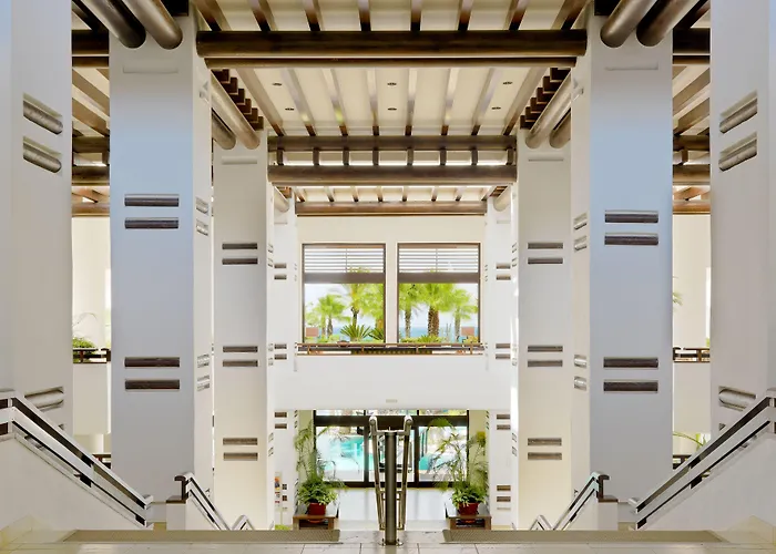 Ξενοδοχείο H10 Palace 4*